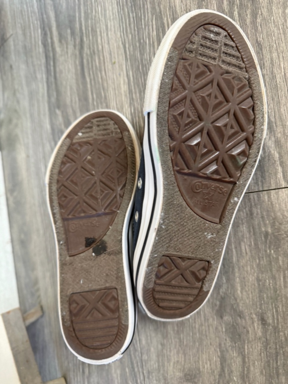 Converse Kids Classic Chucks Low Top Lace Up Canvas Sneakers in Navy & White 13 - Picture 7 of 9